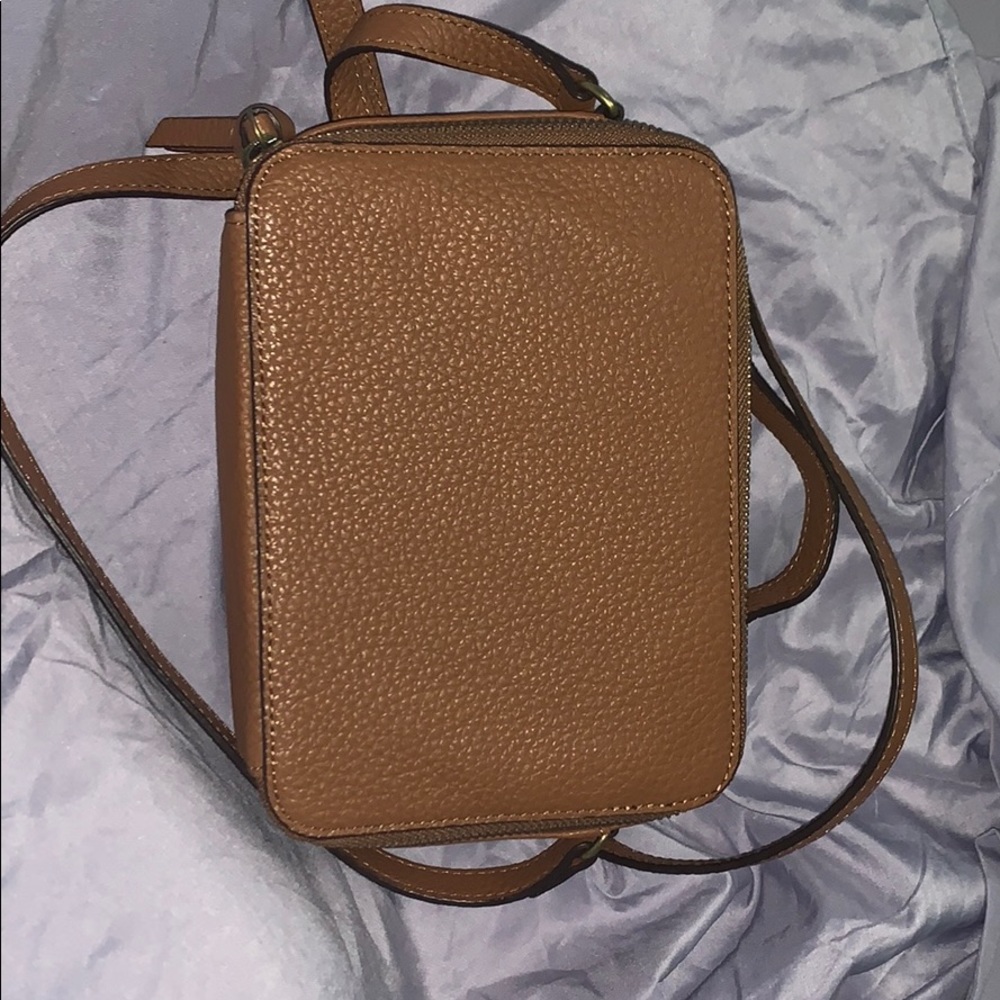 Melrose and market square crossbody bag